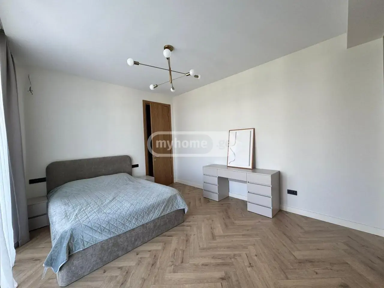 9 Room Private House For Sale view 10