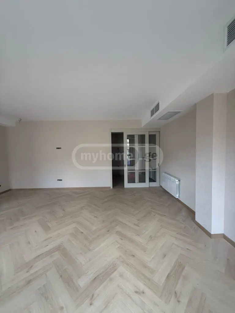5 Room Private House For Sale view 14