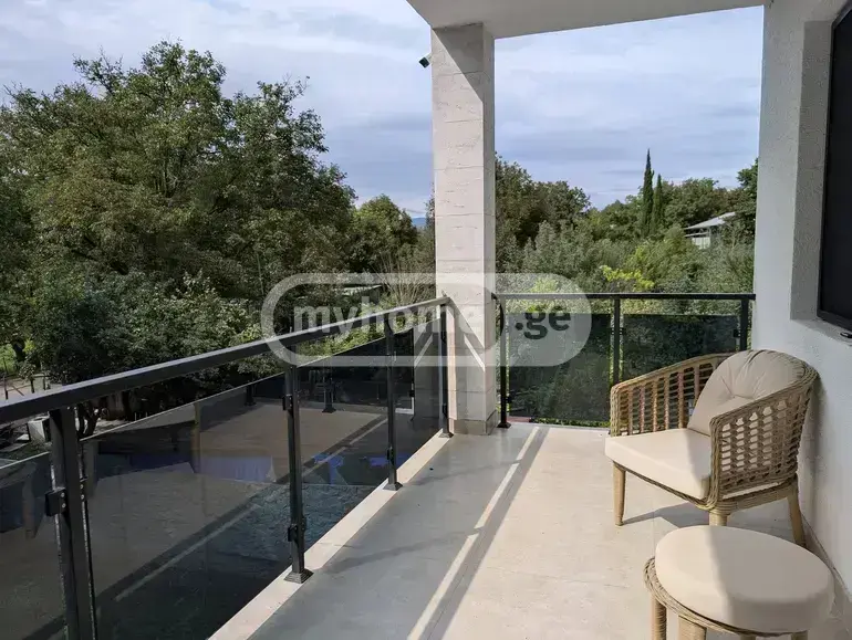6 Room Country House For Sale view 6