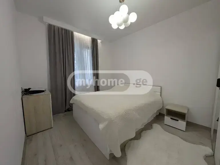 6 Room Country House For Sale view 13