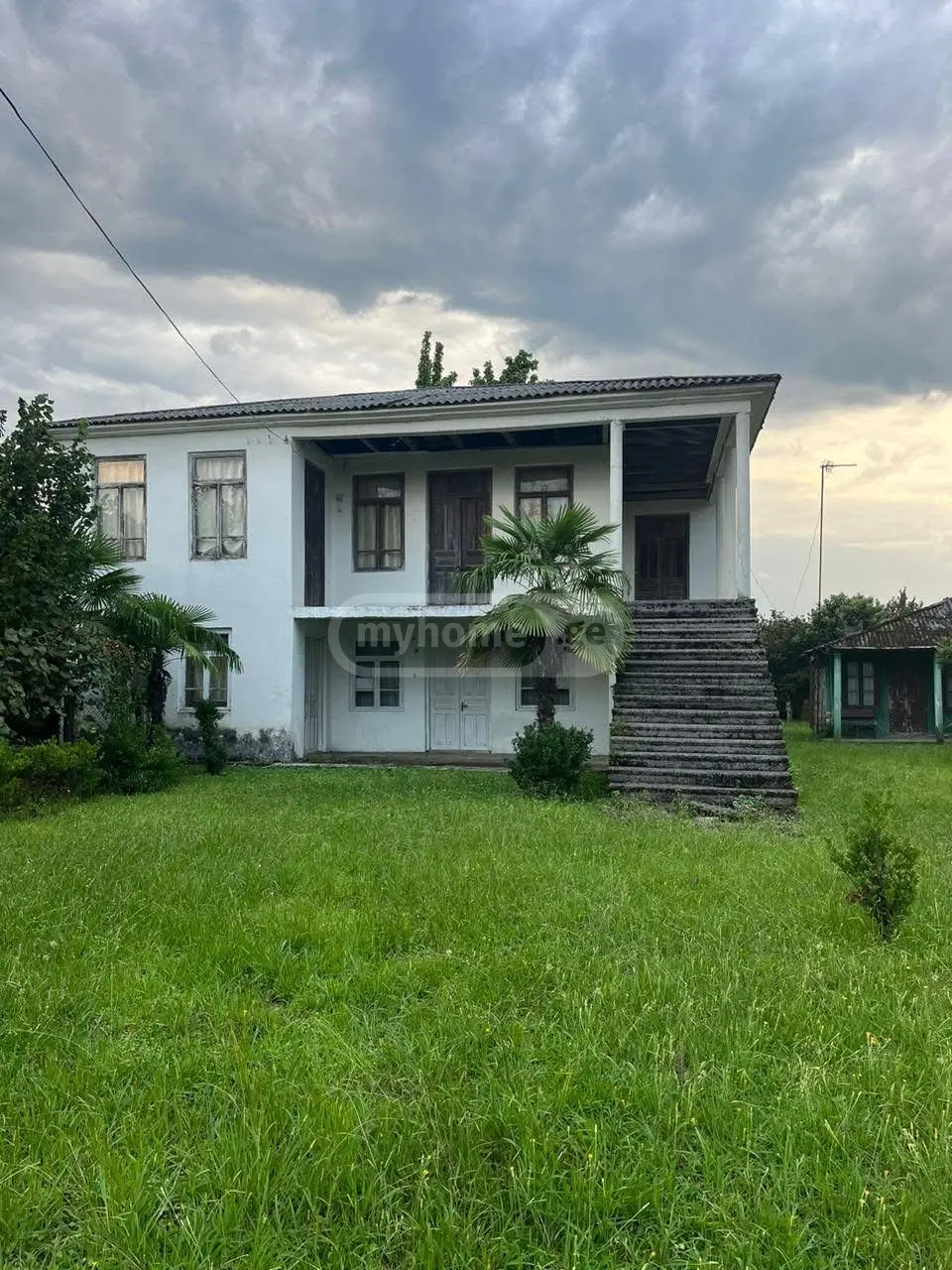 10+ Room Private House For Sale In Zugdidi view 1