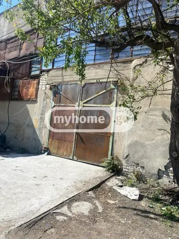 Universal Commercial Area Daily Rent In Lilo view 10