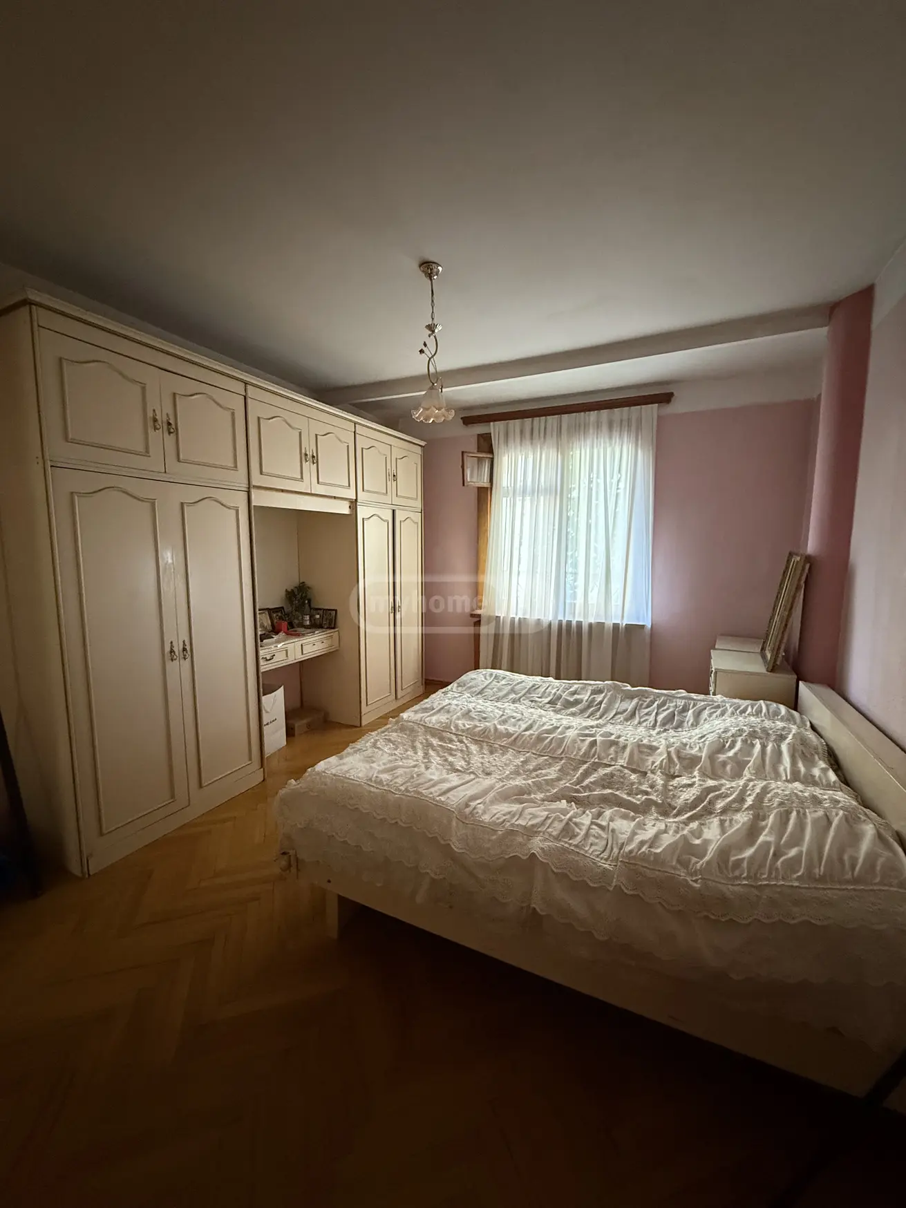 7 Room Apartment For Sale view 3