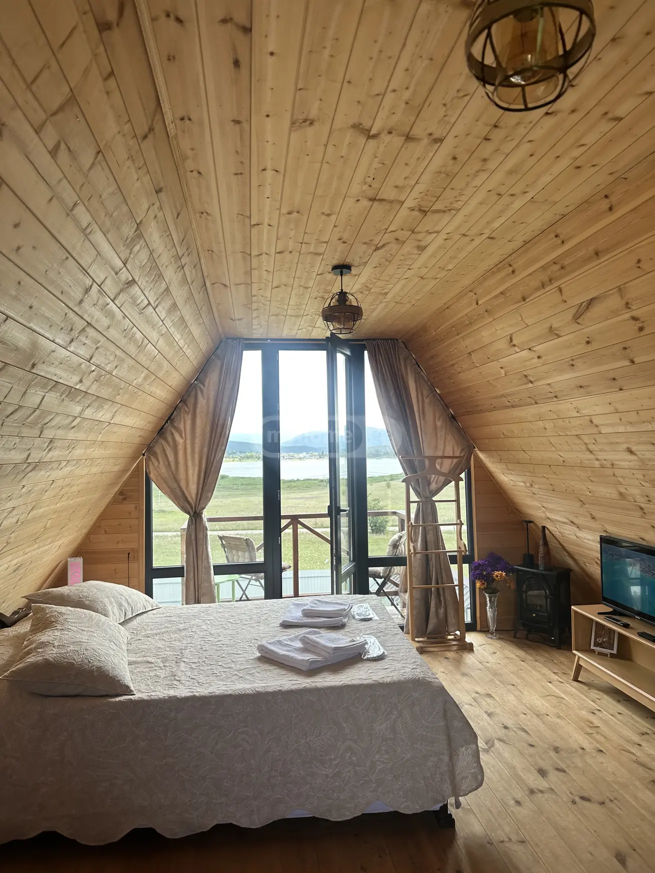 2 Room Country House Daily Rent In Bazaleti, In Dusheti Municipality view 6