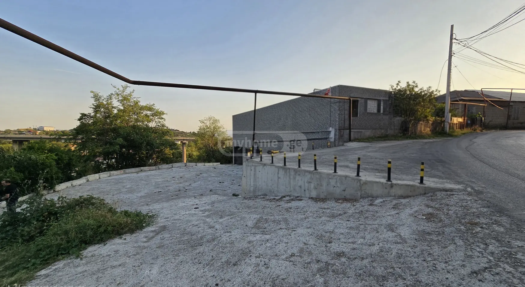 Universal Commercial Area For Rent In Mukhiani view 5