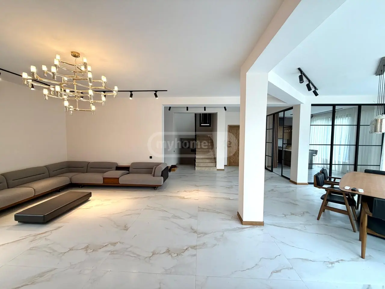 8 Room Country House For Sale view 6