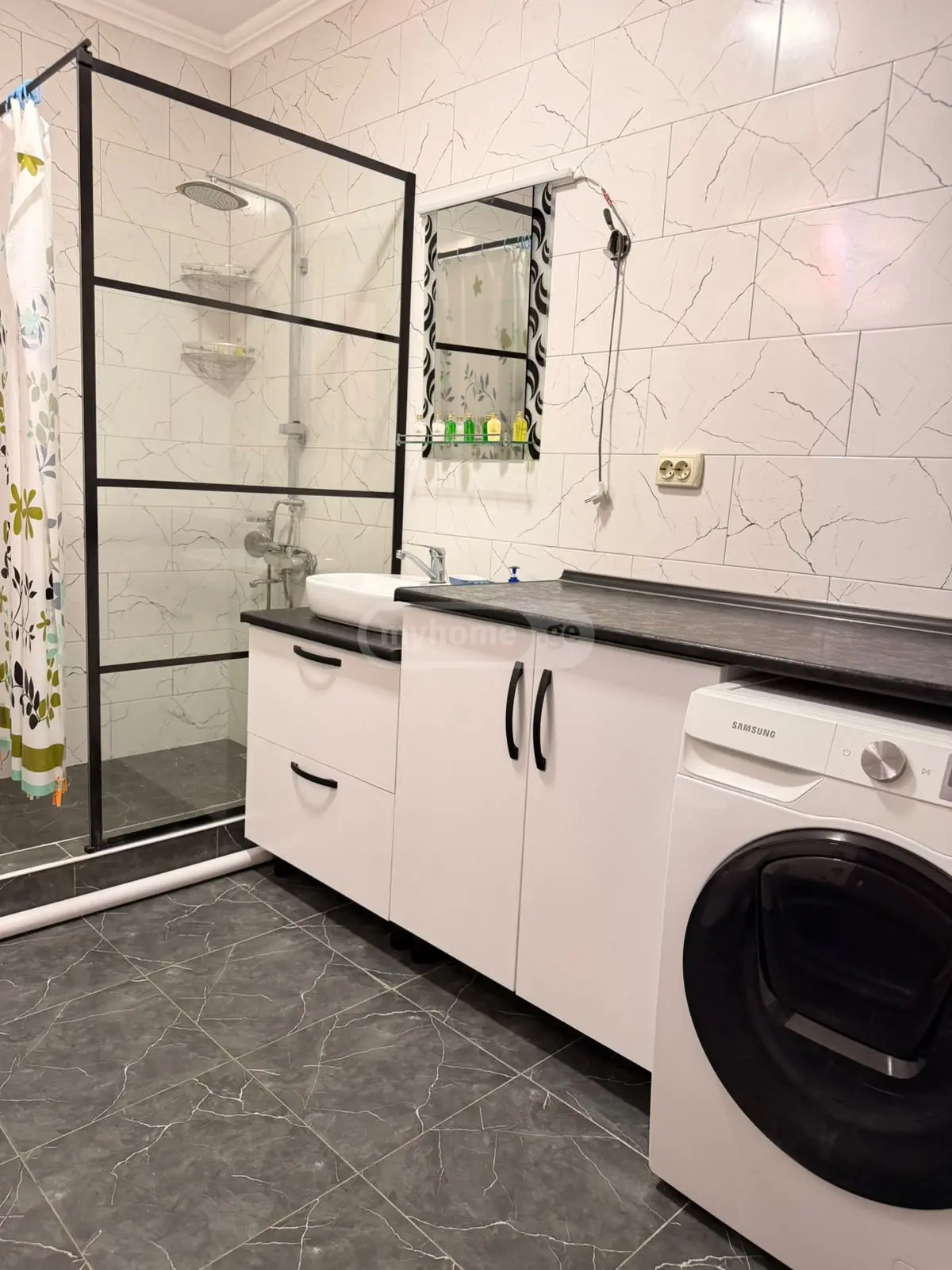 4 Room Private House For Rent In Foti view 16