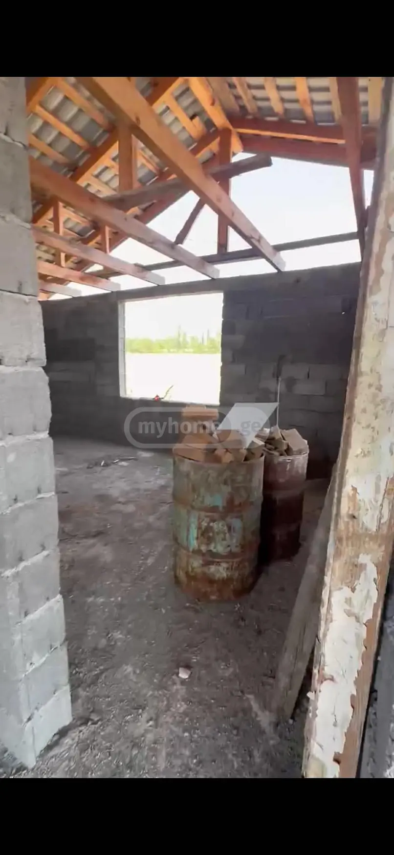 3 Room Private House For Sale view 5