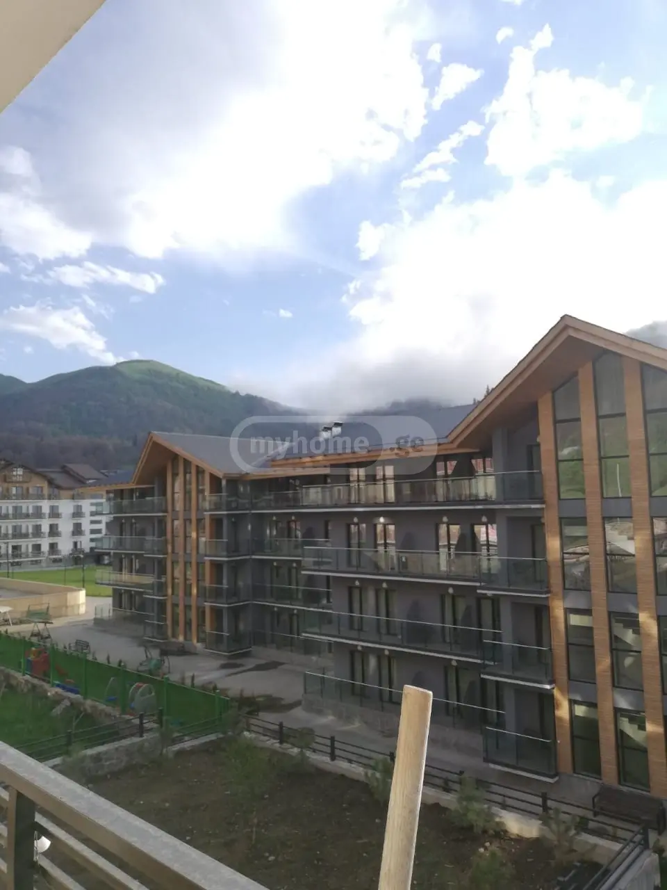 2 Room Apartment For Rent In Bakuriani view 10