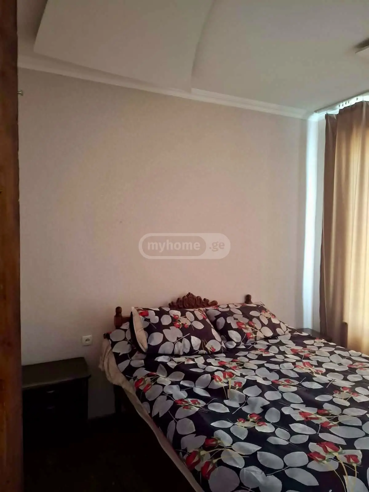 6 Room Private House For Sale view 3
