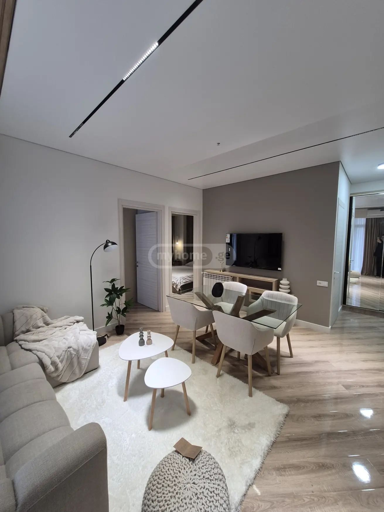 3 Room Apartment For Sale view 9
