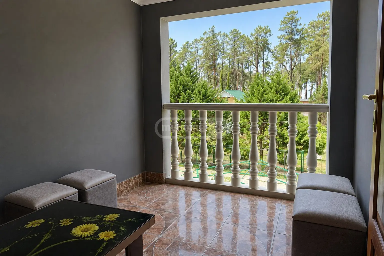 6 Room Private House For Sale view 9