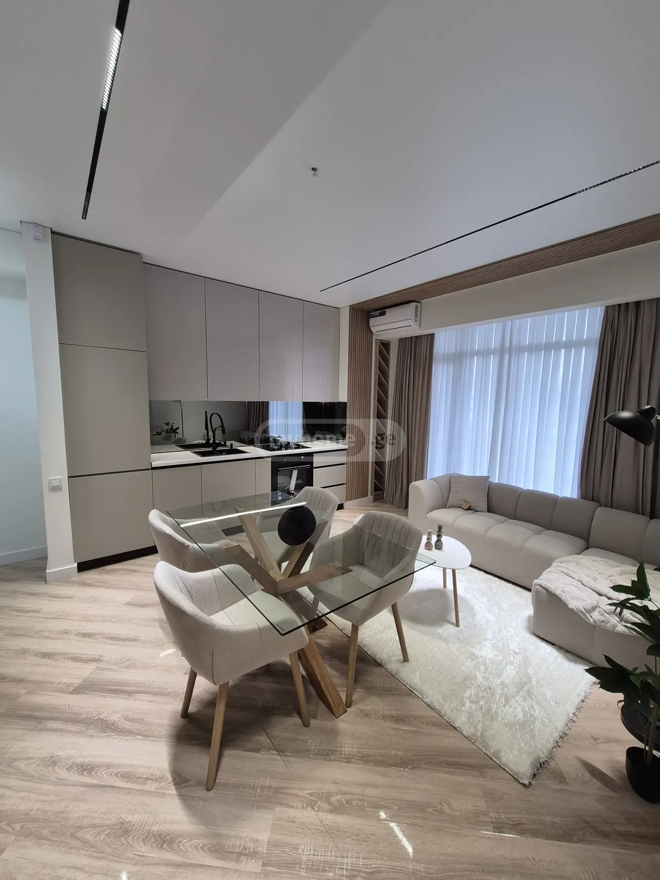 3 Room Apartment For Sale view 1