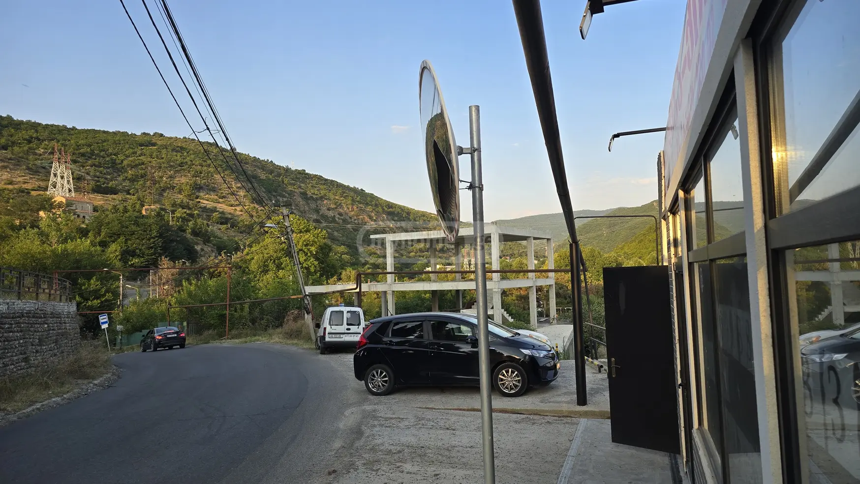 Universal Commercial Area For Sale In Mukhiani view 10