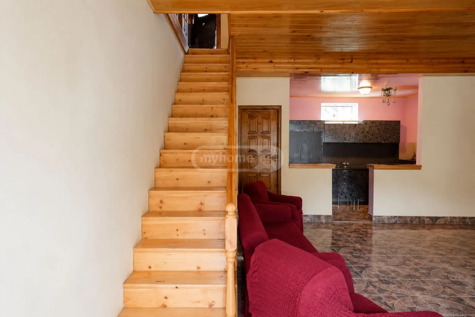 6 Room Private House For Sale view 7