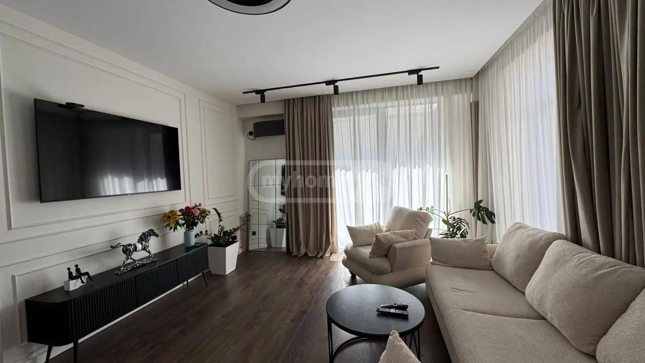 3 Room Apartment For Sale view 2