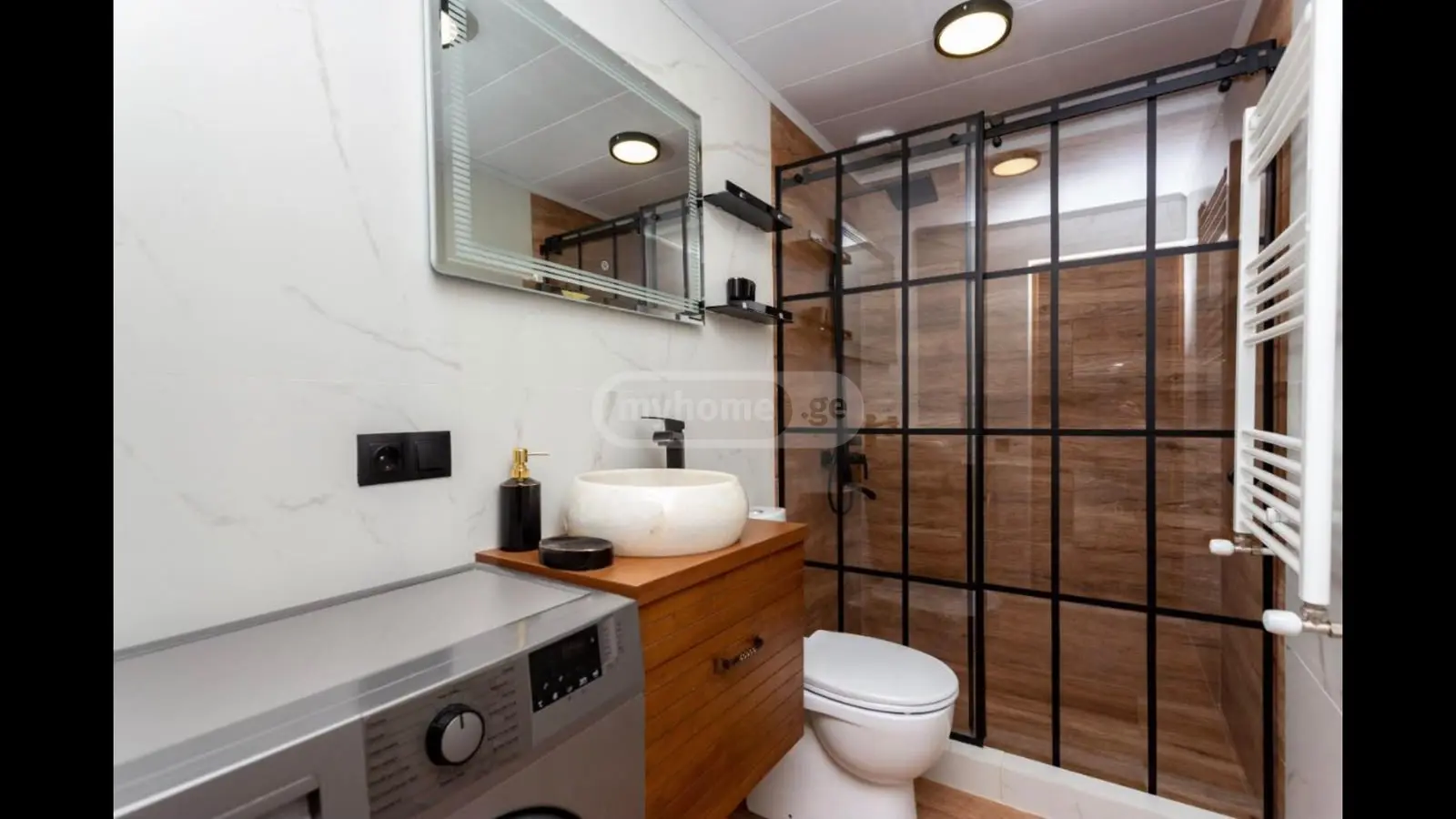 3 Room Private House Daily Rent In Tbilisi view 8