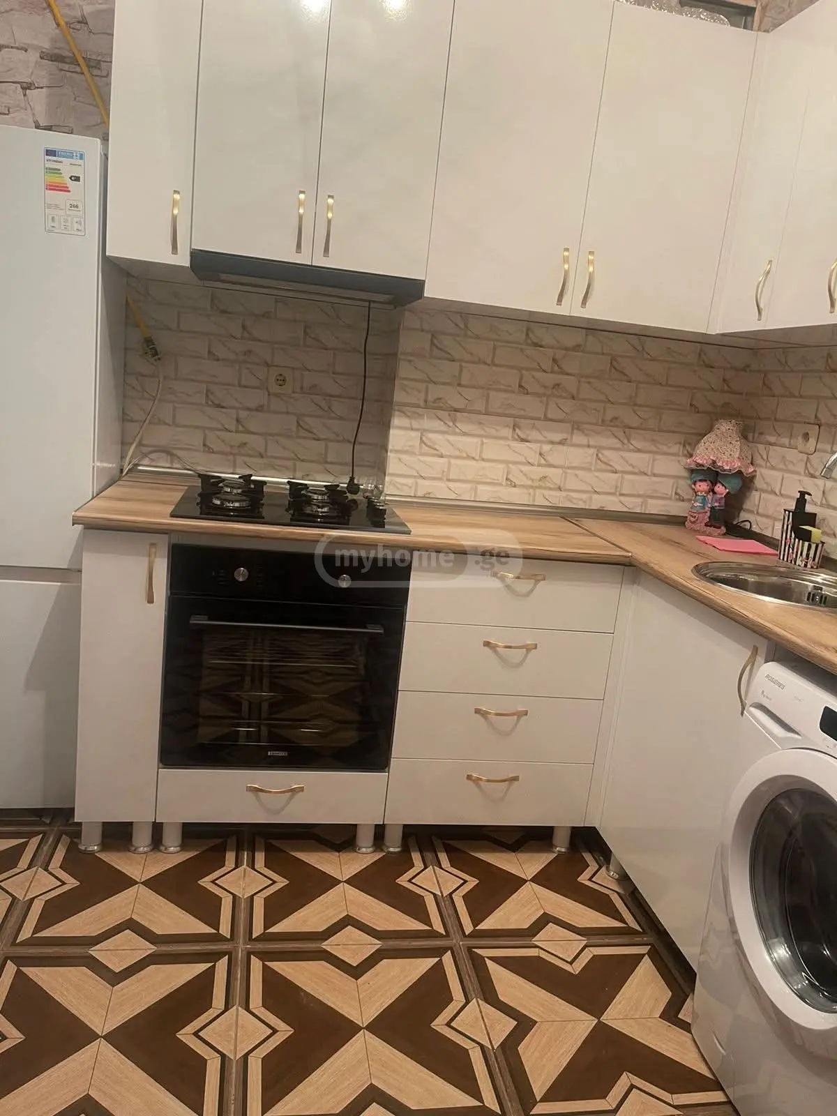 2 Room Apartment For Rent In Foti view 4