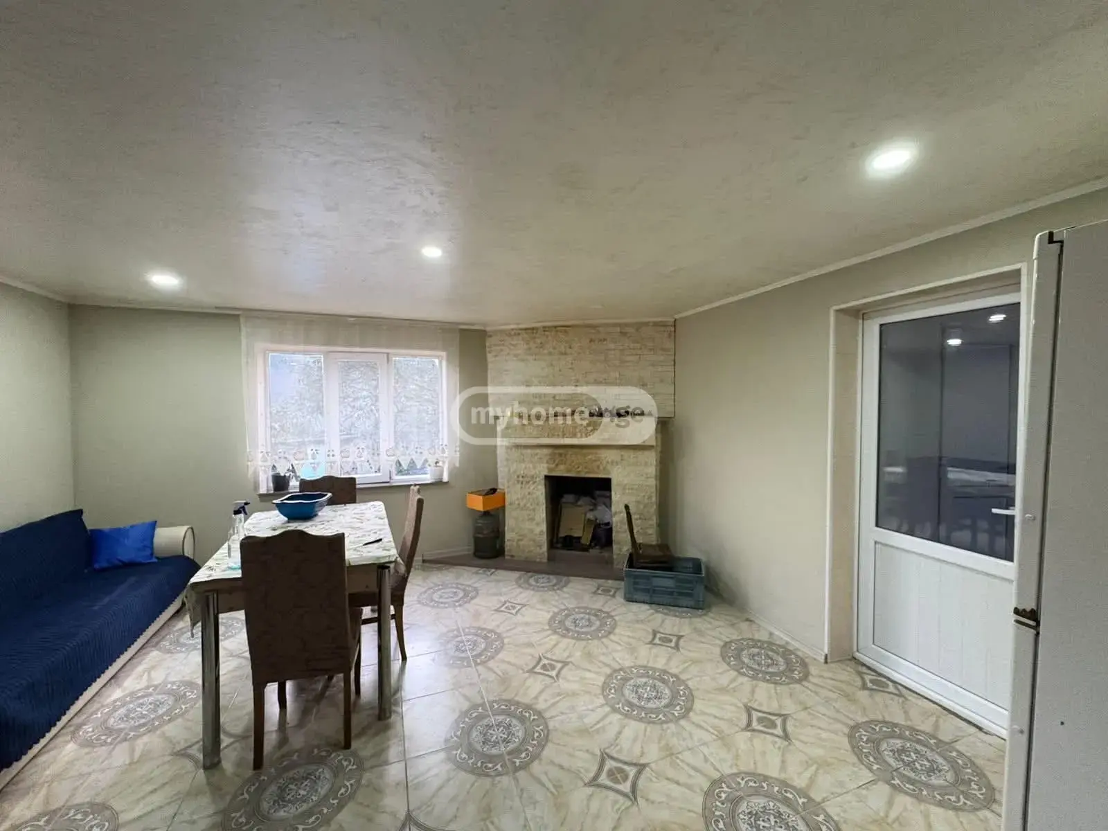 6 Room Private House For Sale view 12