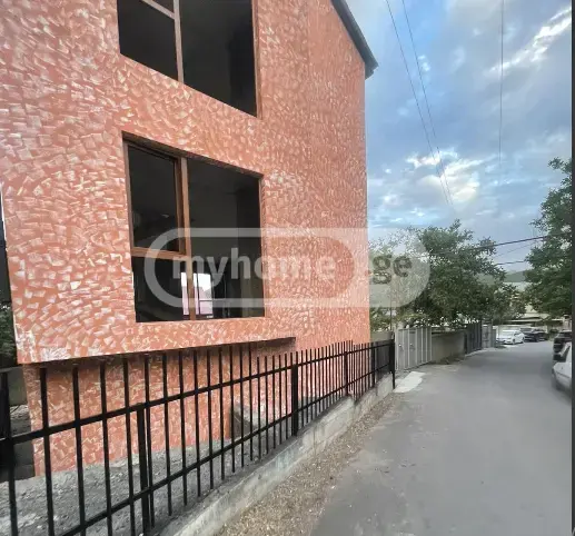 9 Room Hotel For Sale view 1