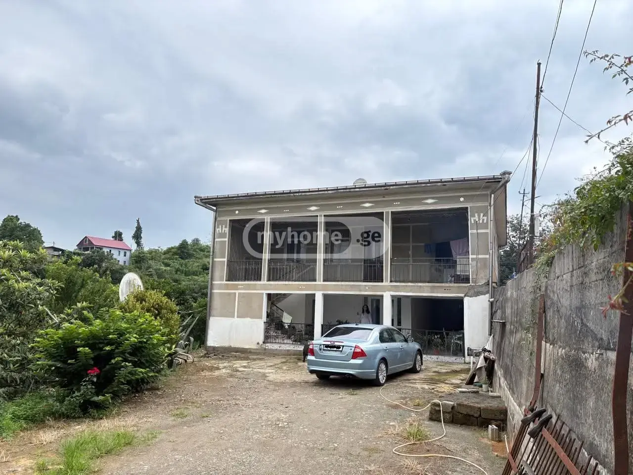 6 Room Private House For Sale view 1