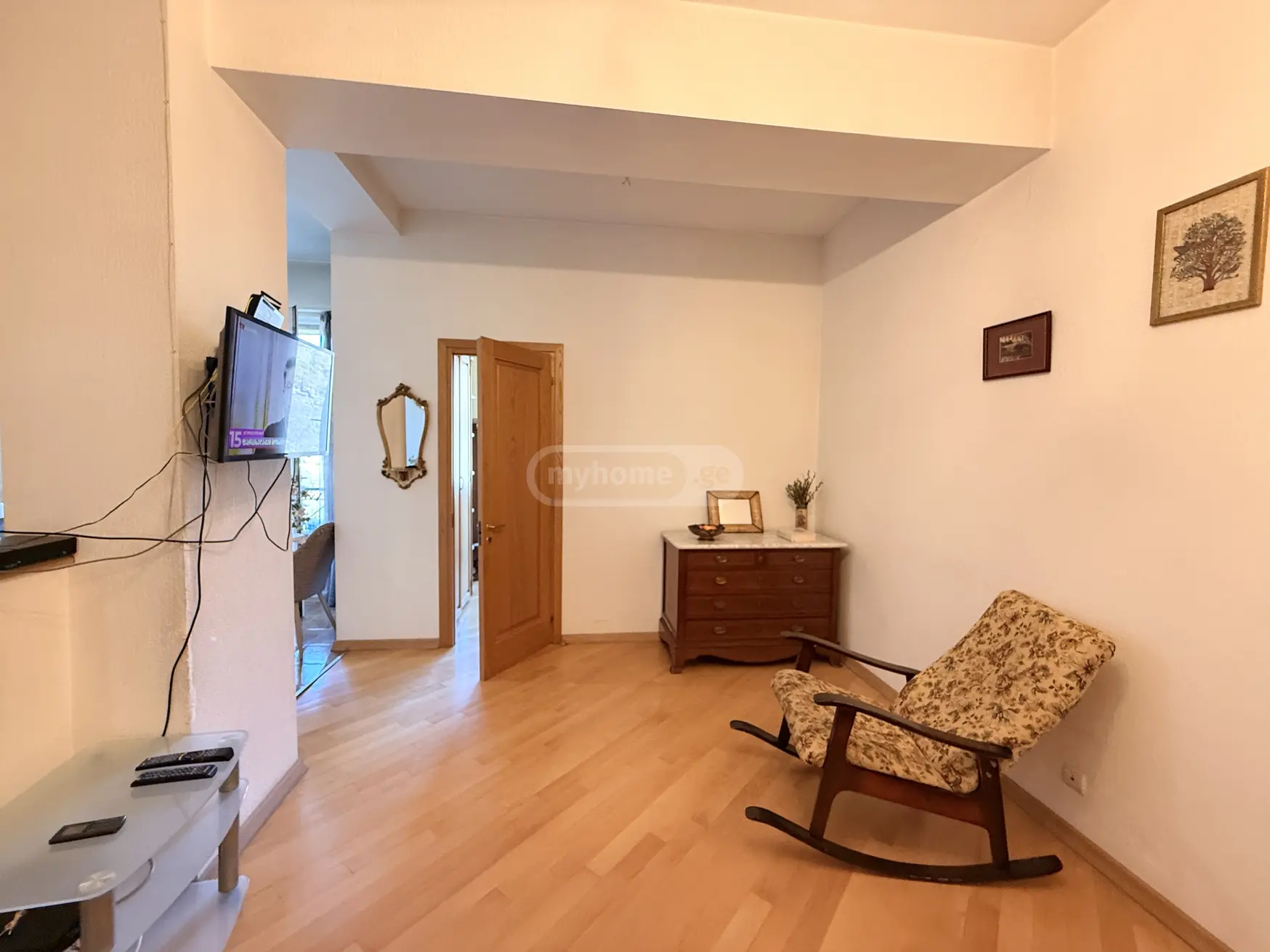 2 Room Apartment For Sale view 2