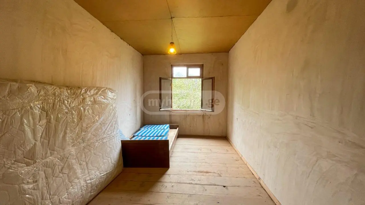 7 Room Country House For Sale view 6