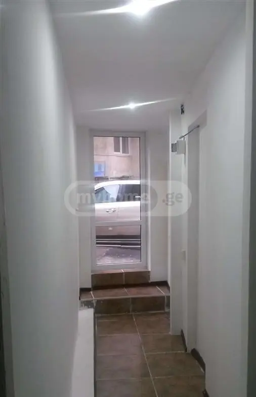 Universal Commercial Area For Rent In Vera view 4