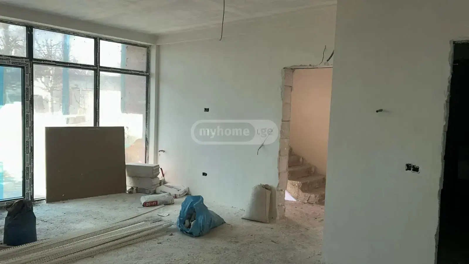 7 Room Private House For Sale view 10