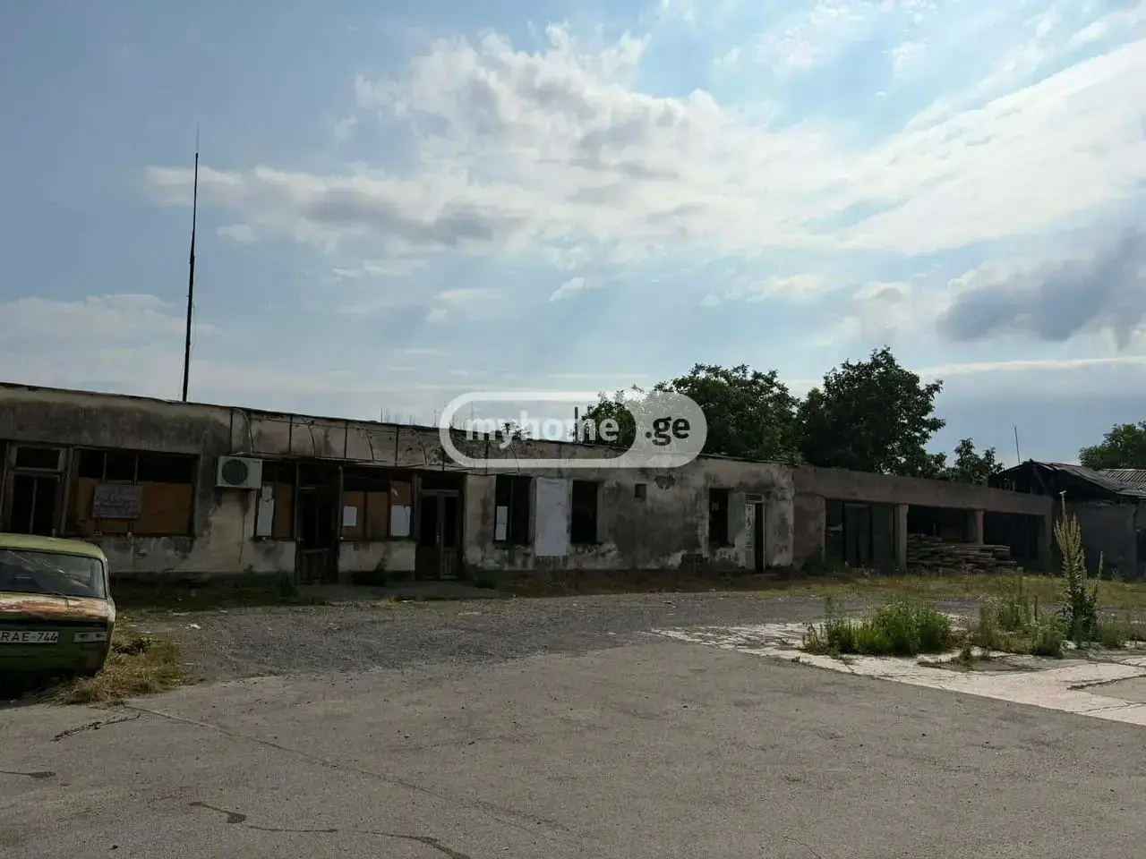 Universal Commercial Area For Sale In Lagodekhi view 4