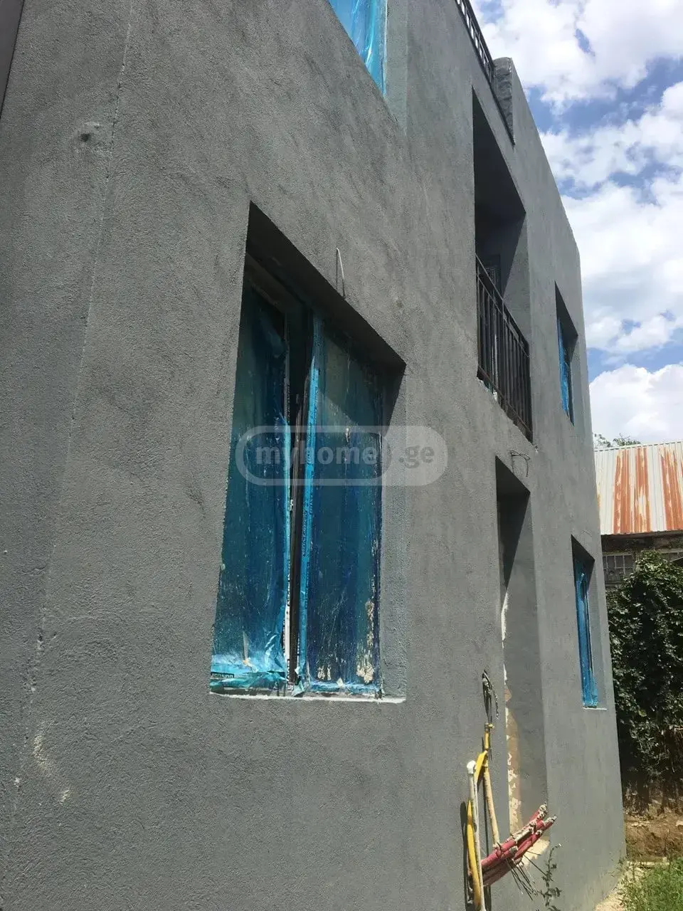 7 Room Private House For Sale view 4