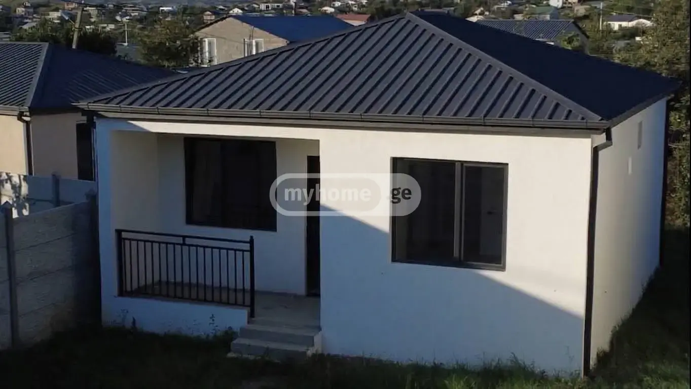 3 Room Private House For Sale view 10