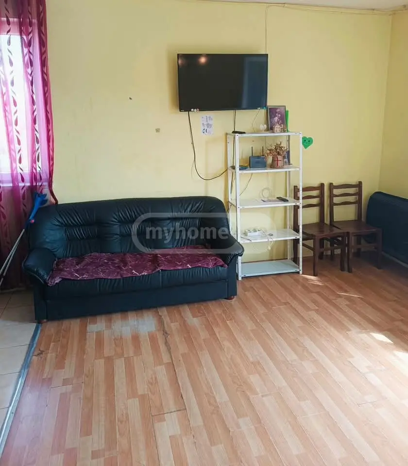 2 Room Apartment For Rent In Foti view 1