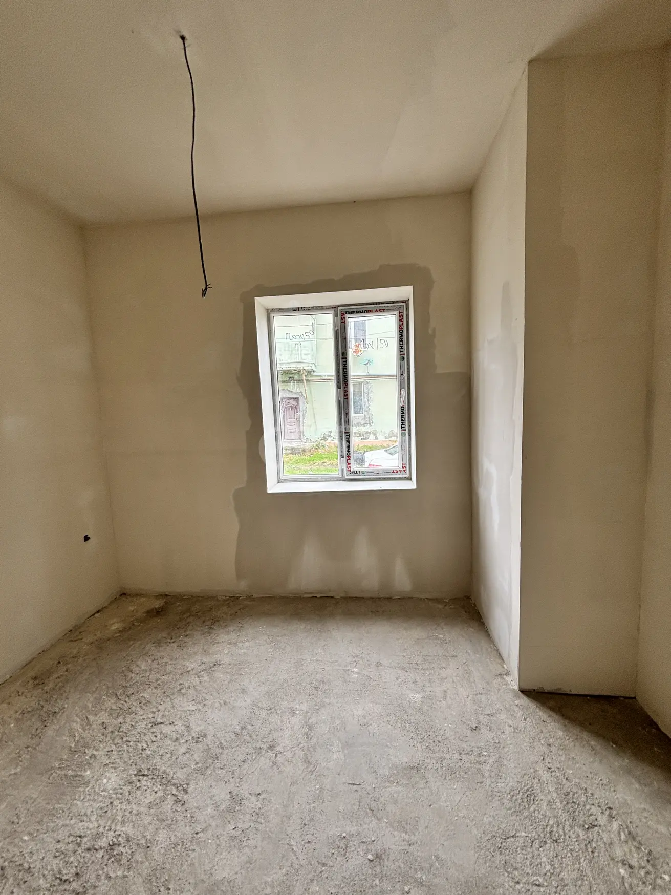 1 Room Apartment For Sale view 1