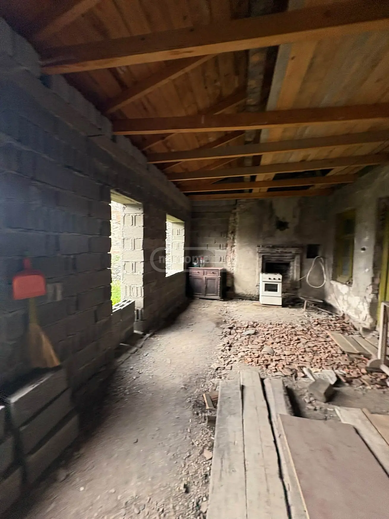 5 Room Private House For Sale view 8