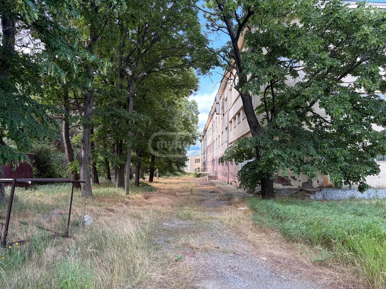 Special Commercial Area For Sale In Gori view 9