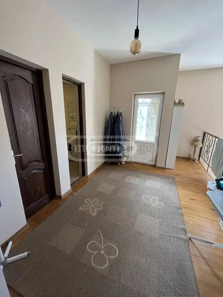 6 Room Private House For Sale view 7