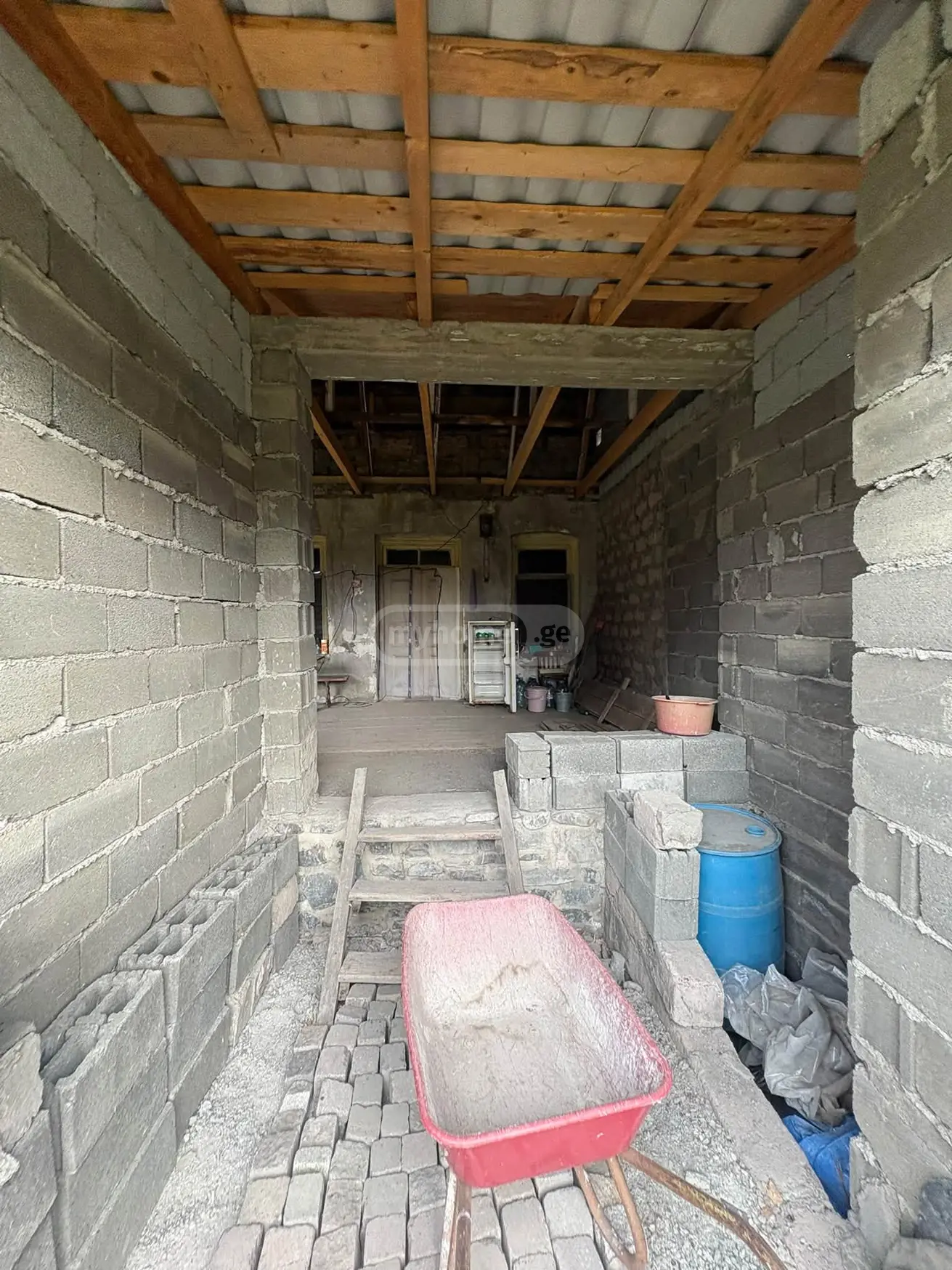 5 Room Private House For Sale view 10