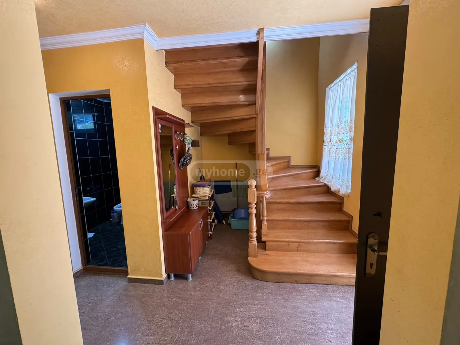5 Room Private House For Rent In Grigoleti, In Lanchkhuti Municipality view 8