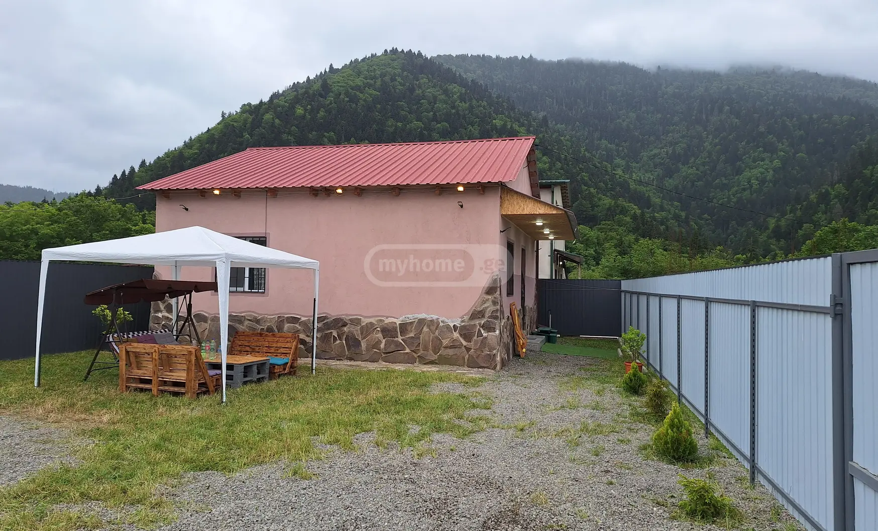 4 Room Private House Daily Rent In Borjomi view 2