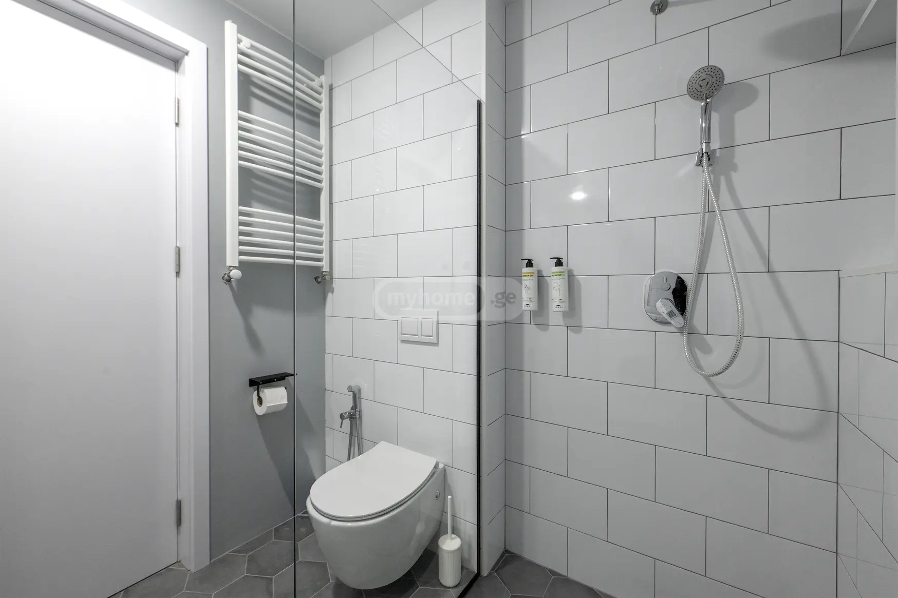 10+ Room Hotel For Sale In Mestia view 5