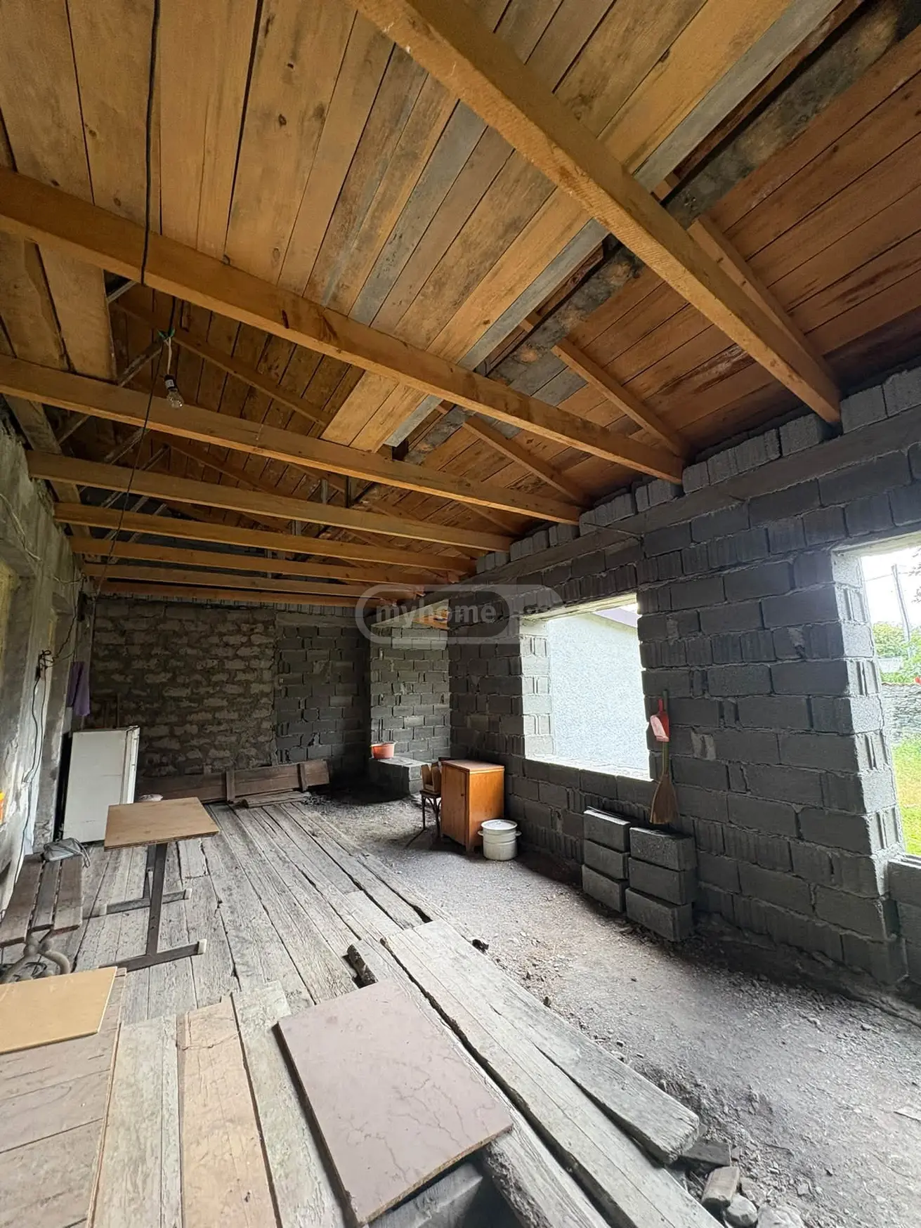 5 Room Private House For Sale view 9