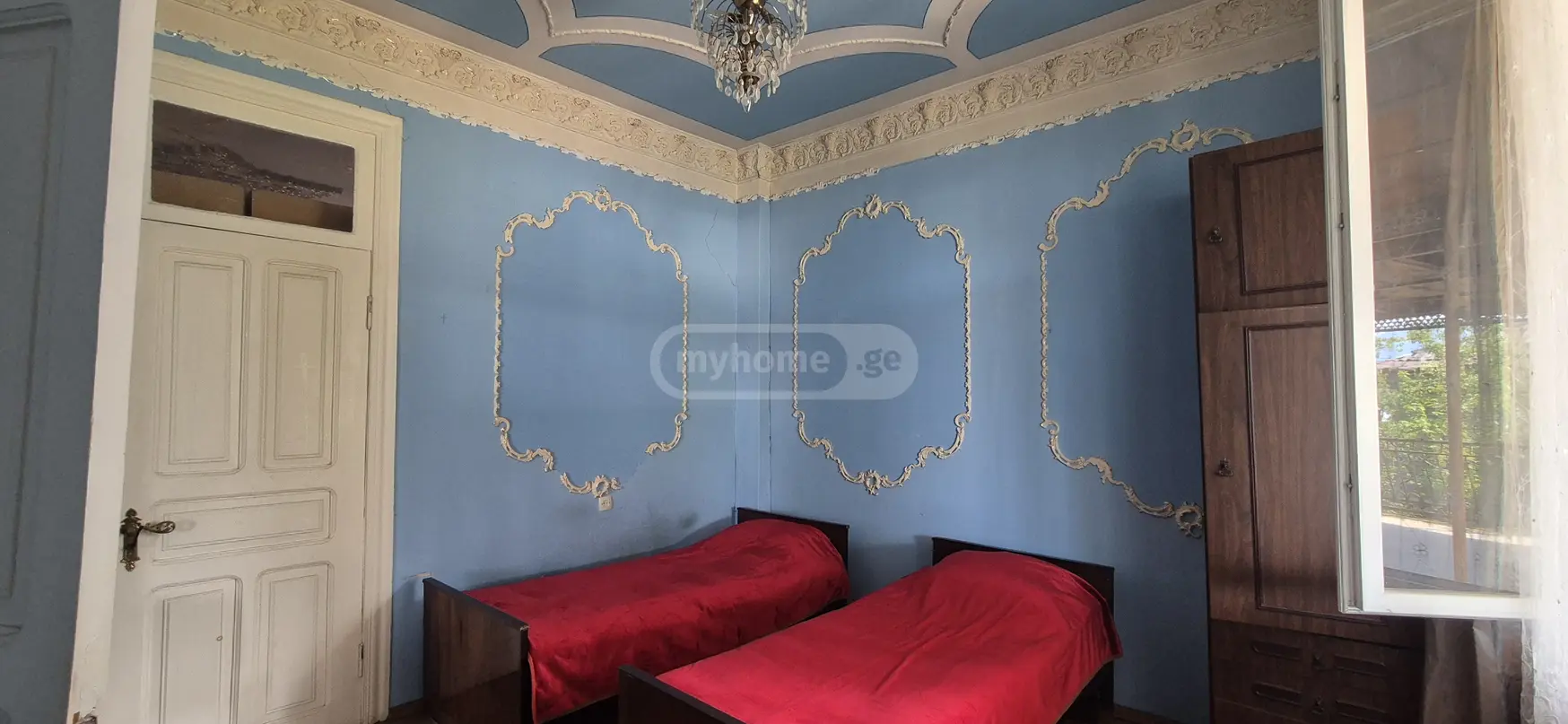 8 Room Private House For Sale view 9