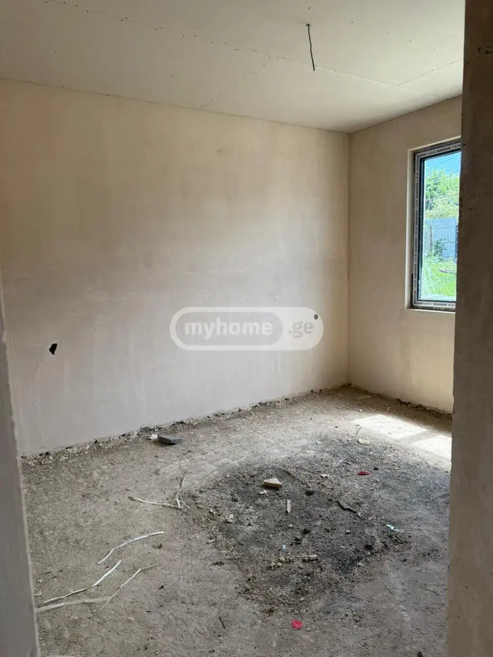 3 Room Private House For Sale view 4