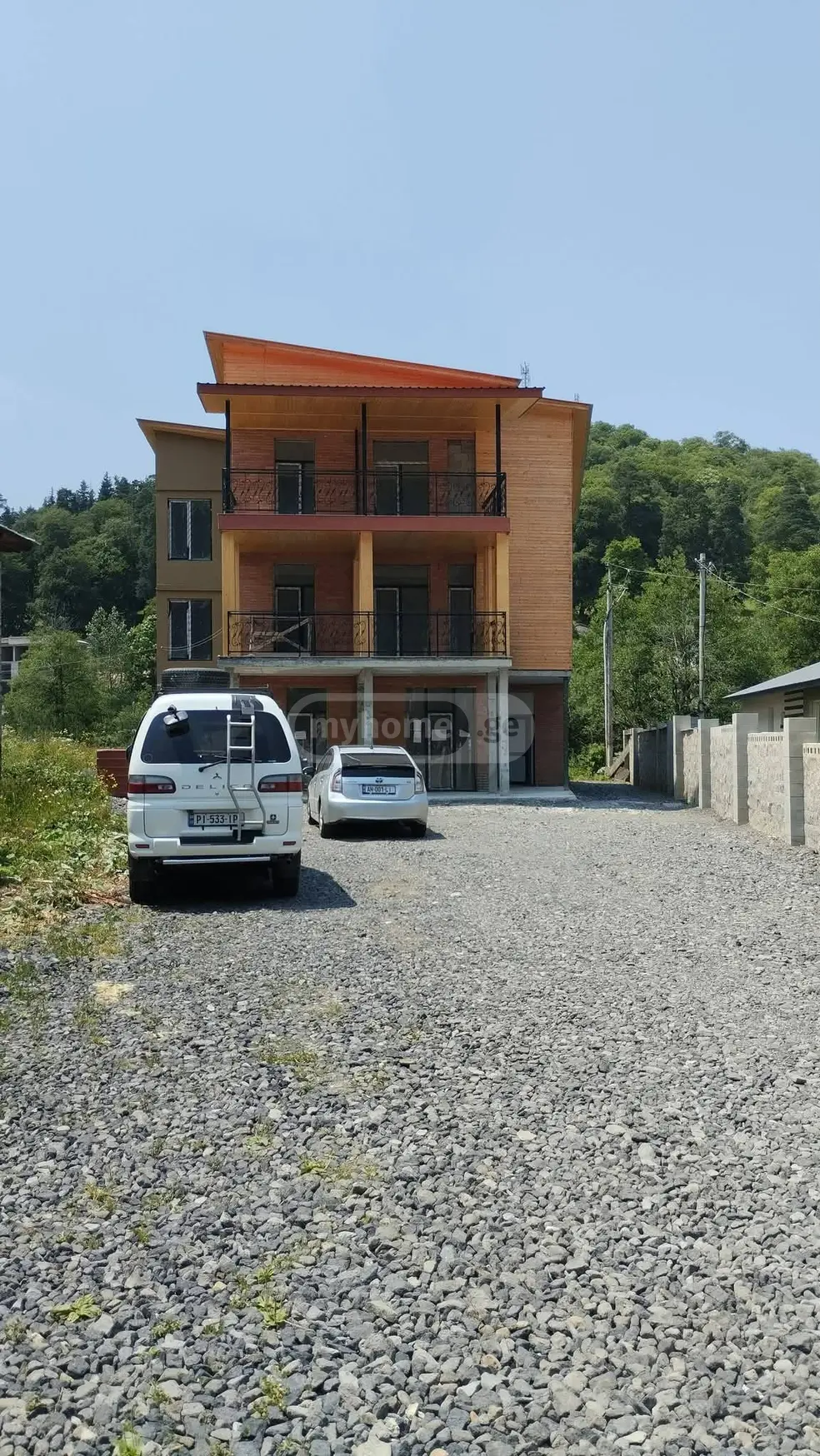 1 Room Hotel Daily Rent In Bakuriani view 11