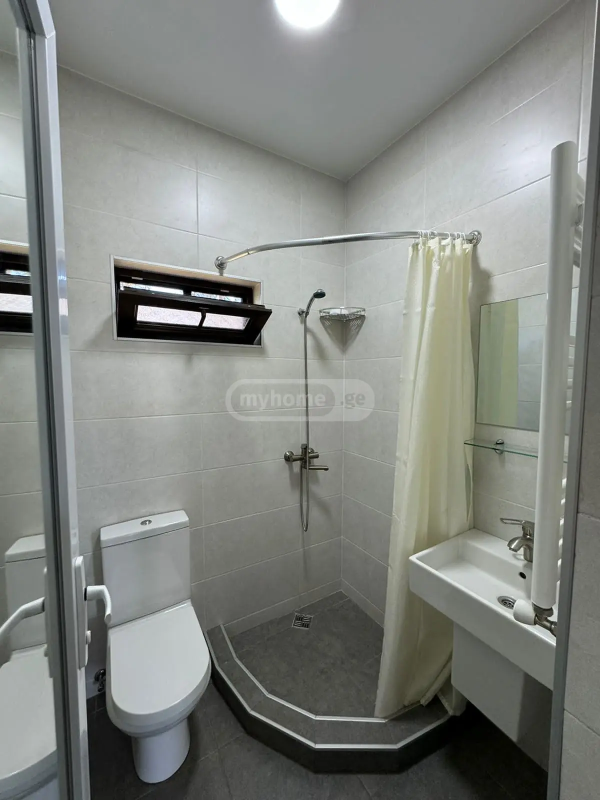 3 Room Private House For Rent view 9