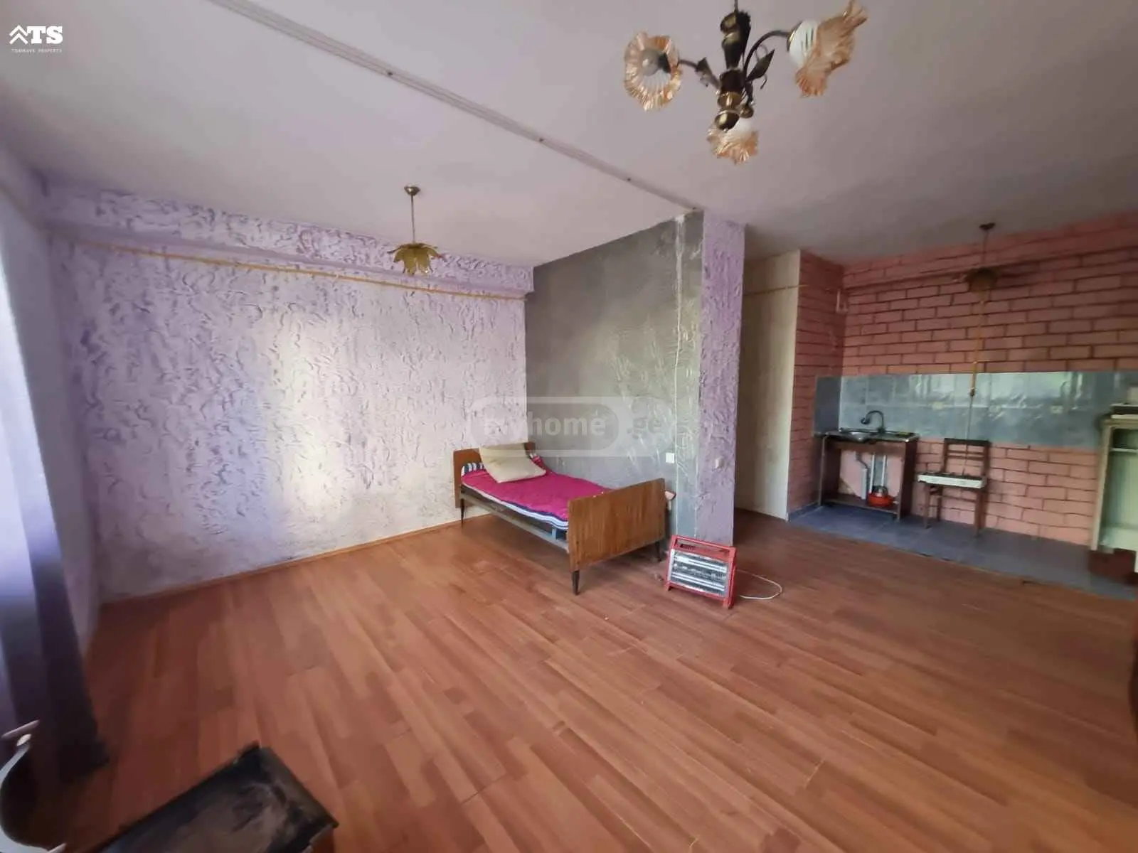1 Room Apartment For Sale view 2