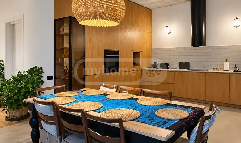 8 Room Private House For Sale view 7