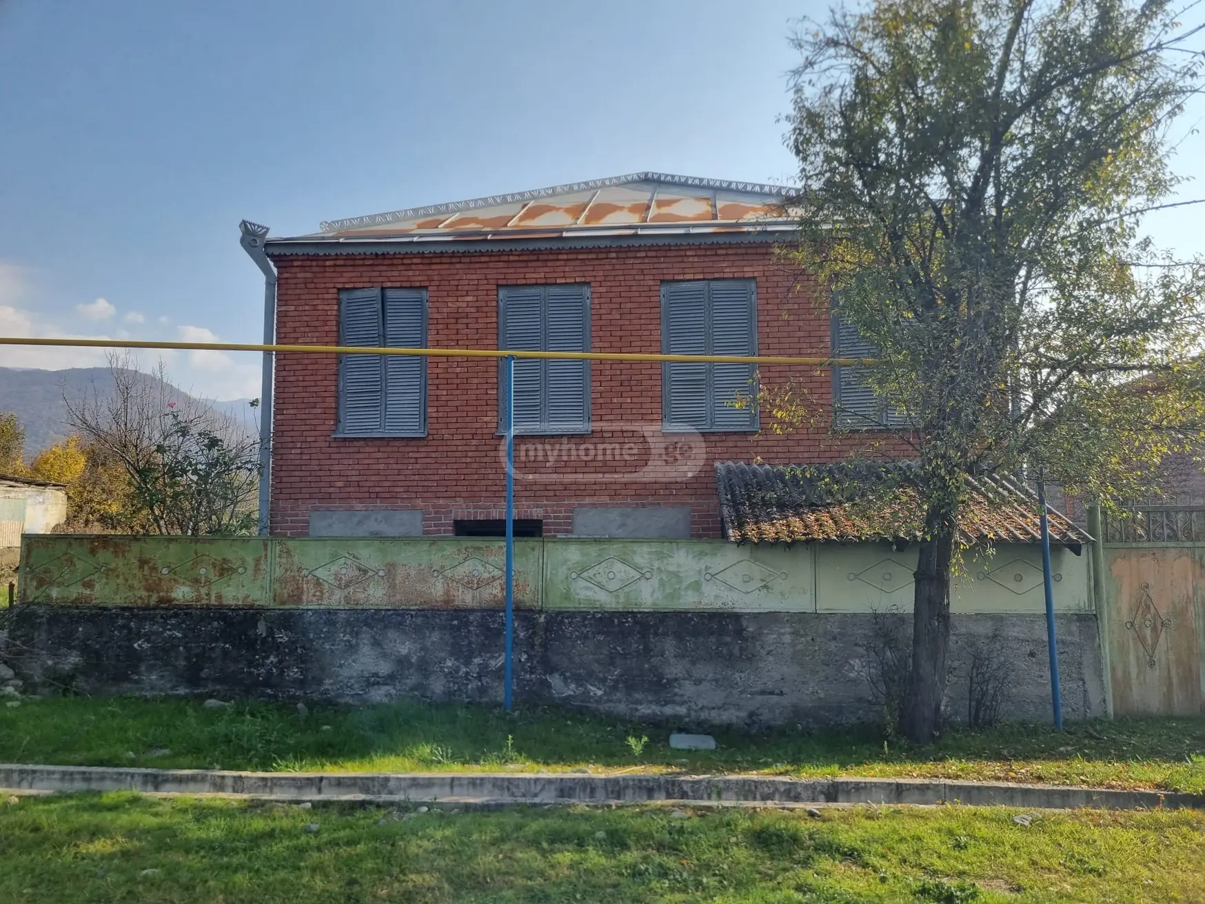 7 Room Private House For Sale view 1
