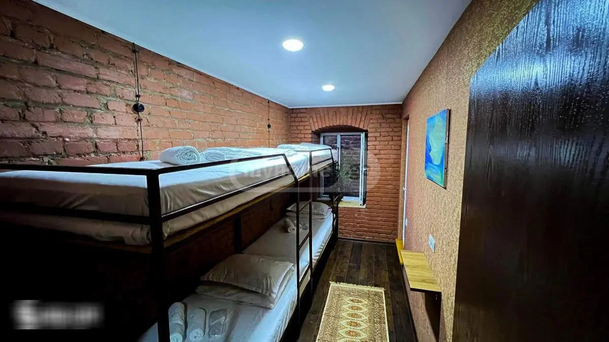 3 Room Hotel Daily Rent In Mtatsminda view 5